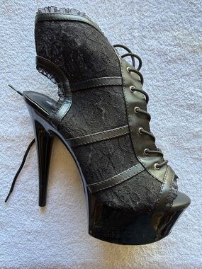 Black Lace Peep-Toe Platform Lace-Up High Heel